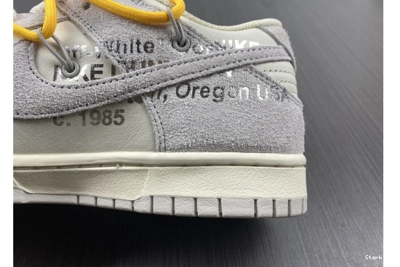 O-W DJ0950-109 39 Nike Low Dunk Lot 0306